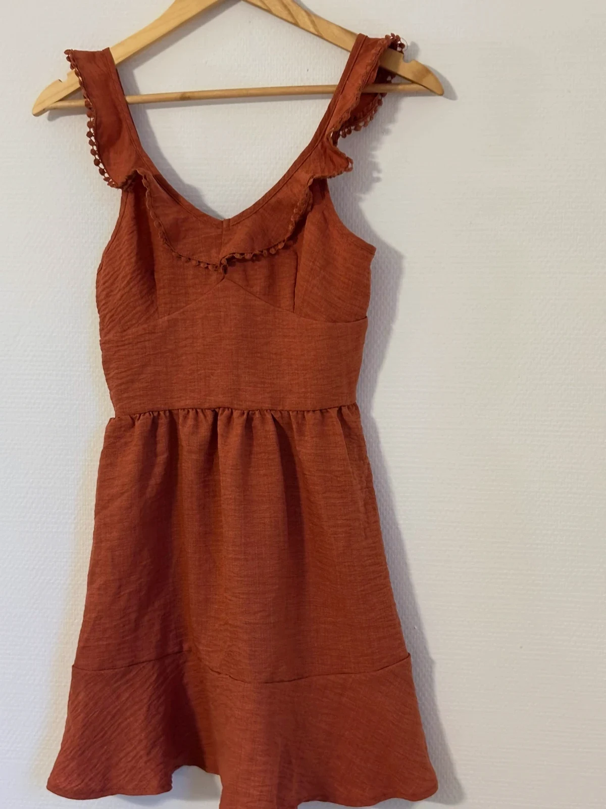 Robe courte à volants terracotta – Shein – taille XS / 34 / 6