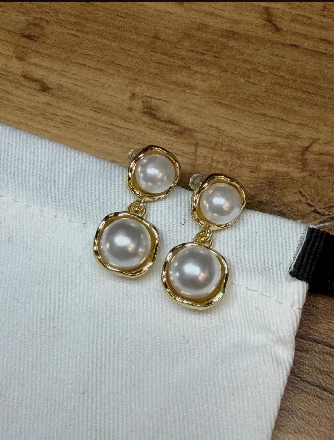 Boucles d'oreilles Kate Spade perles dorées – Kate Spade – doré – taille Taille unique 2