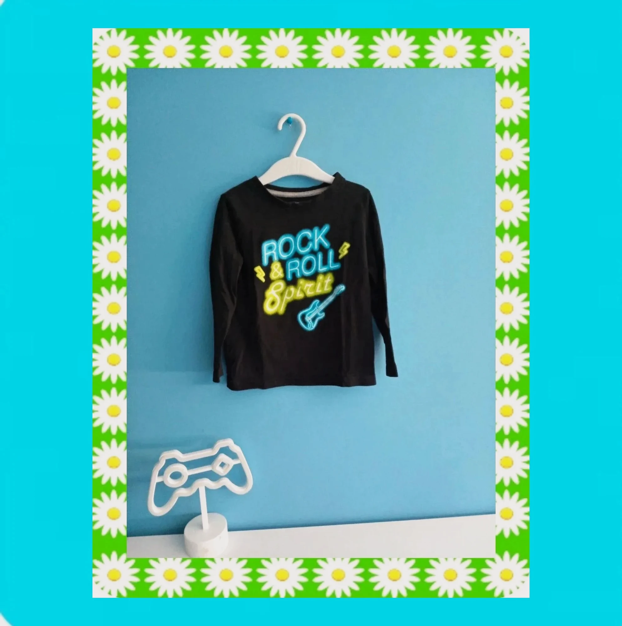 🩵 Bonita Camiseta Niño Rock&Roll 🩵 – Kiabi – taille 4 ans / 104 cm