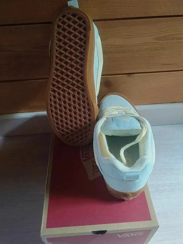Vans Old Skool bleu clair semelle gum – Vans – bleu clair – taille 38 3