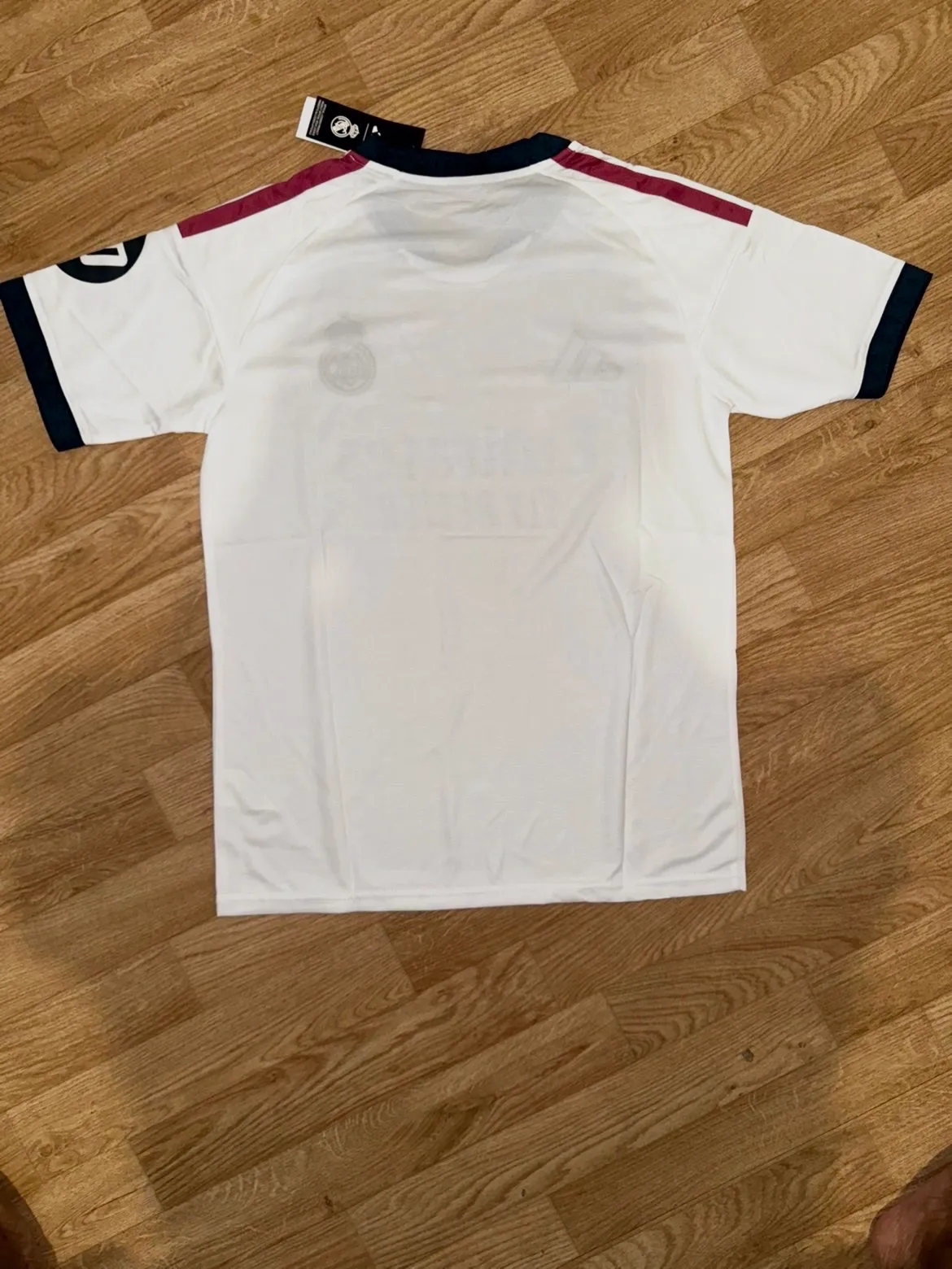 Maillot réal Madrid  – Adidas – taille L 2