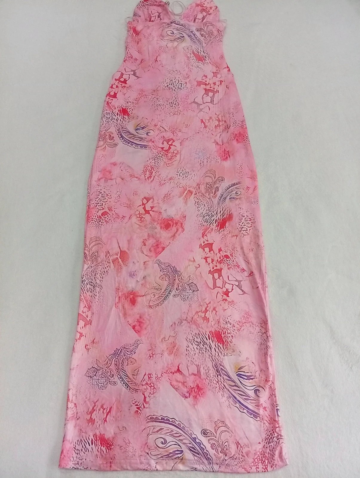 Long pink dress, size S. Halter-style top with delicate lace and butterfly details. – taille S / 36 / 8
