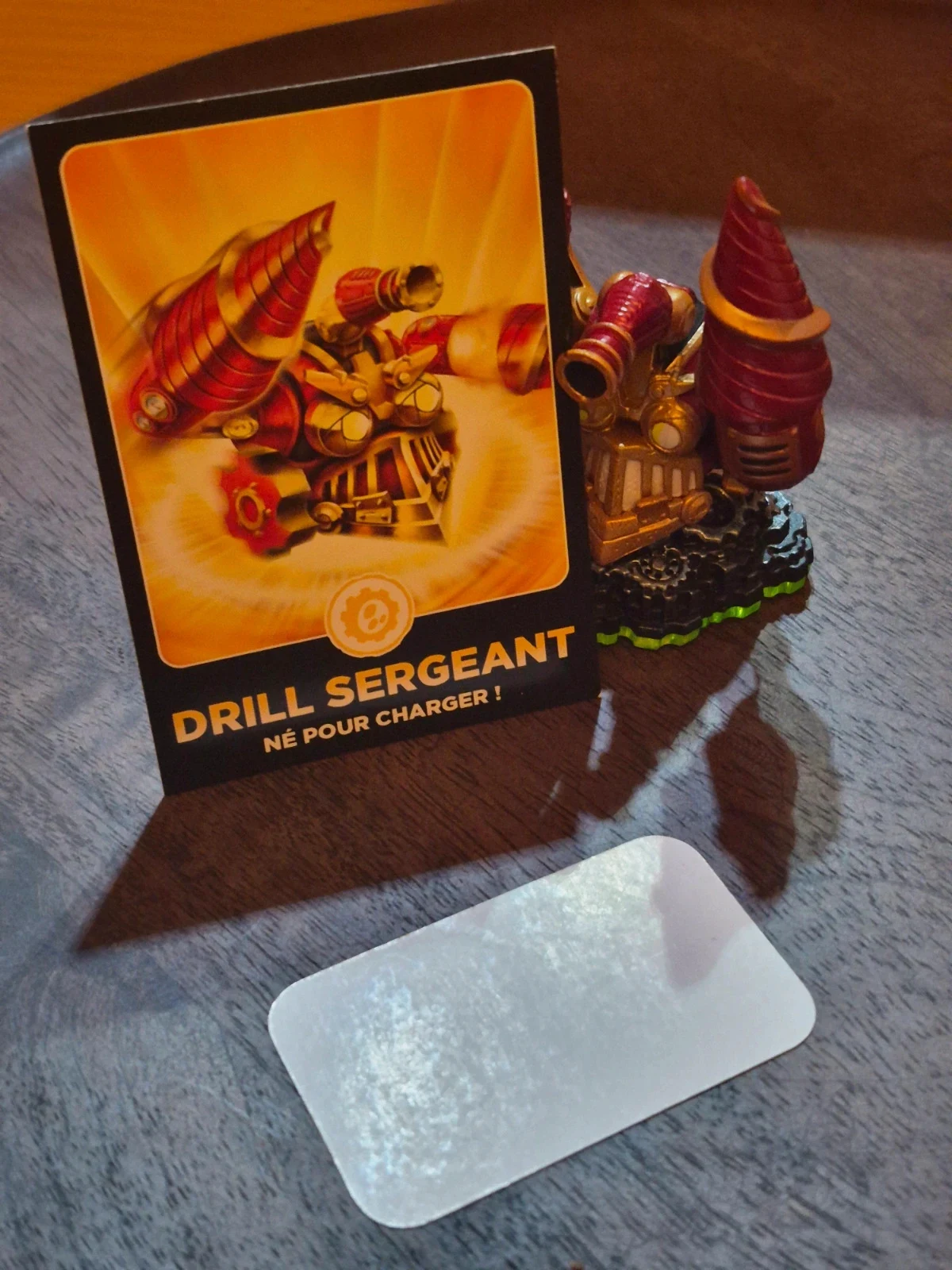 Figurine Skylanders Spyro's Adventure - Drill Sergeant avec Carte