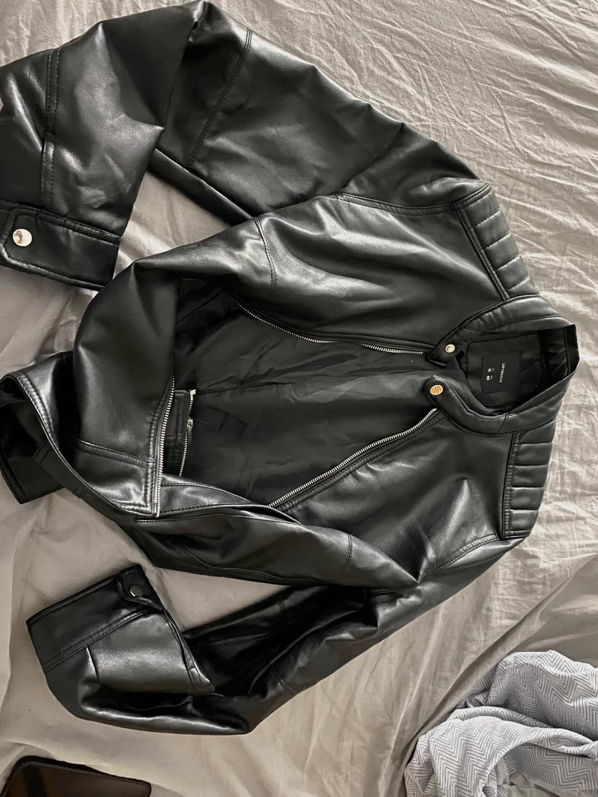 Cazadora Biker Efecto Piel Lefties Man Negra Talla M – Lefties – taille M 2