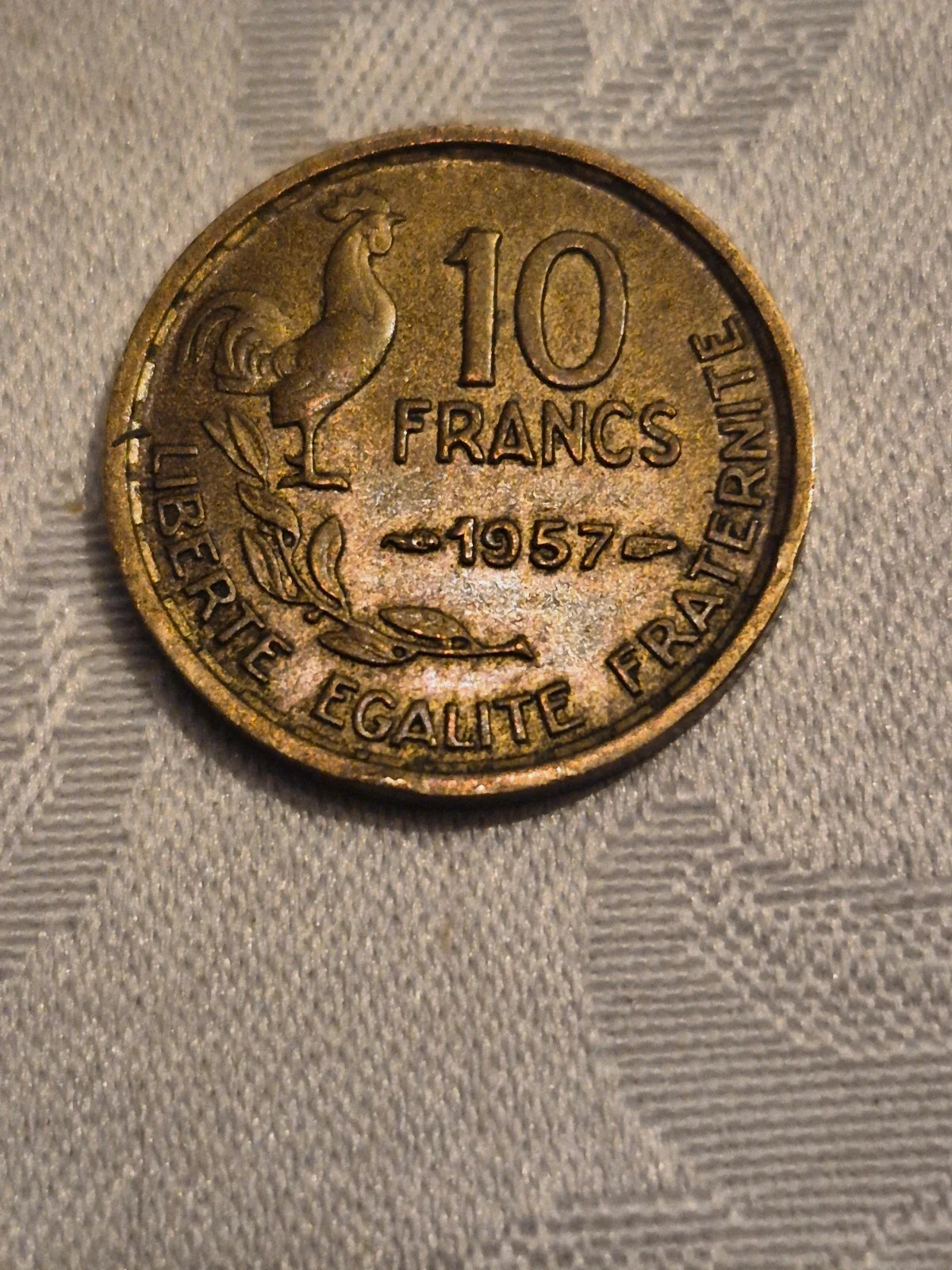 Pièce de 10 francs français (1957)