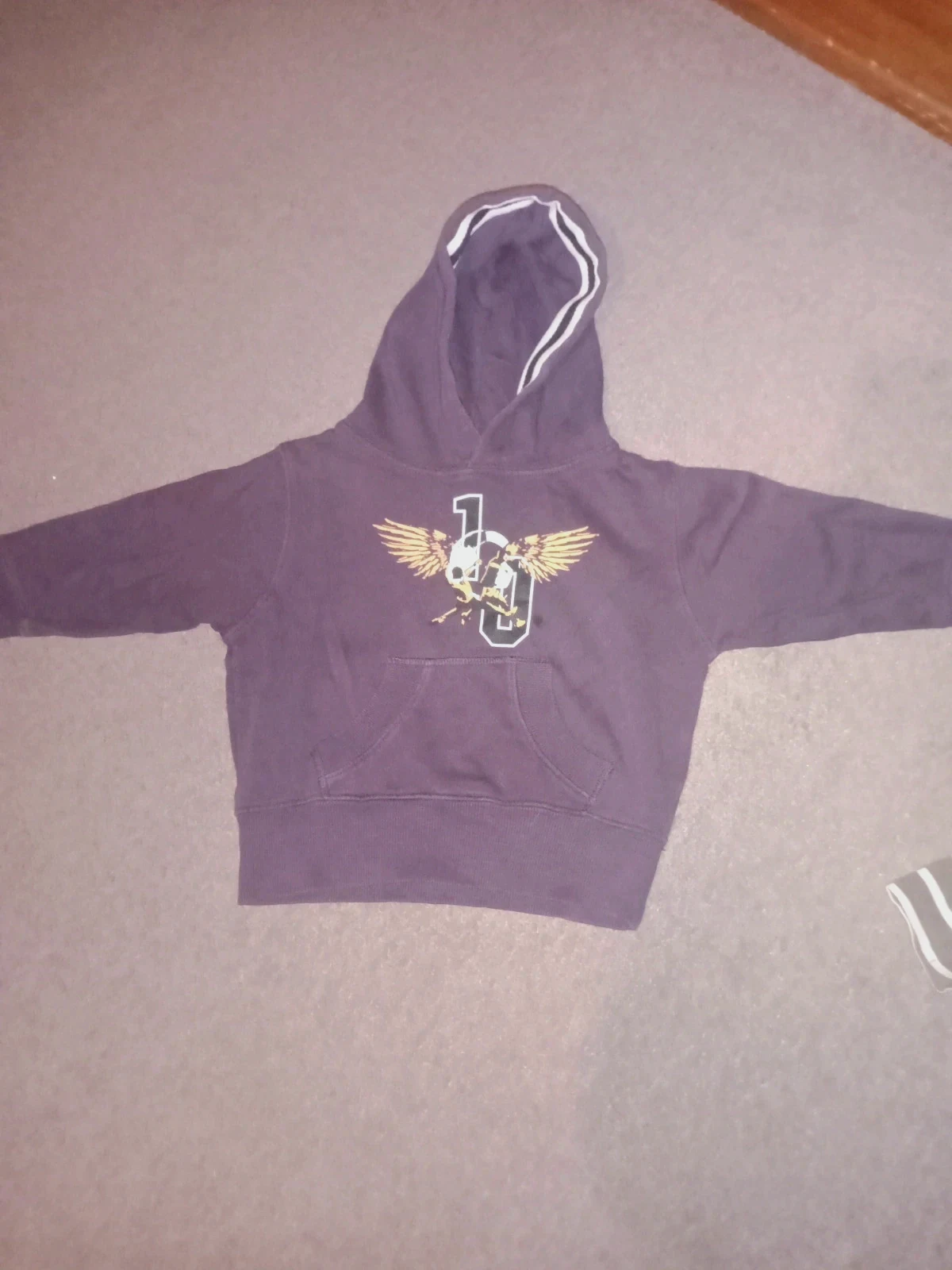 Pull de couleur violet