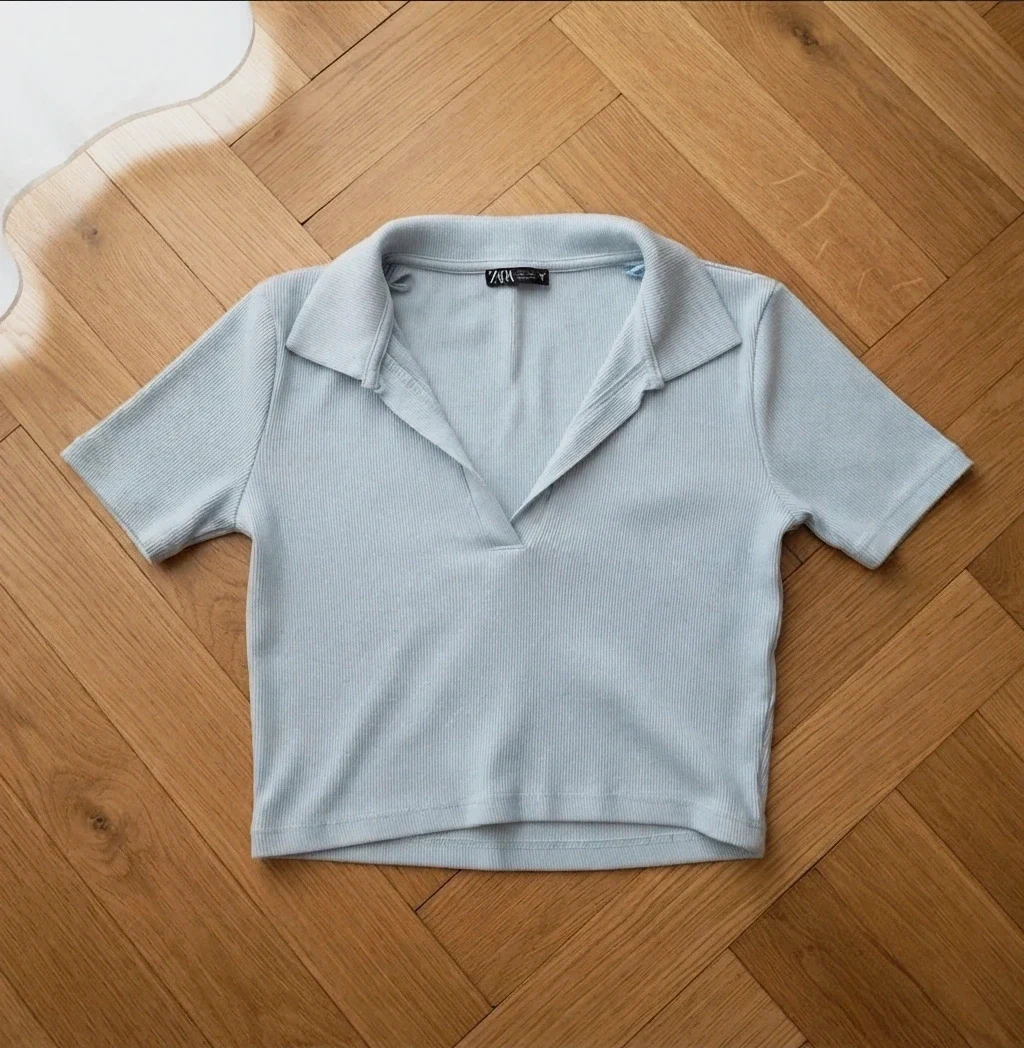 Crop top de canalé celeste con cuello polo Zara – Zara – taille S / 36 / 8