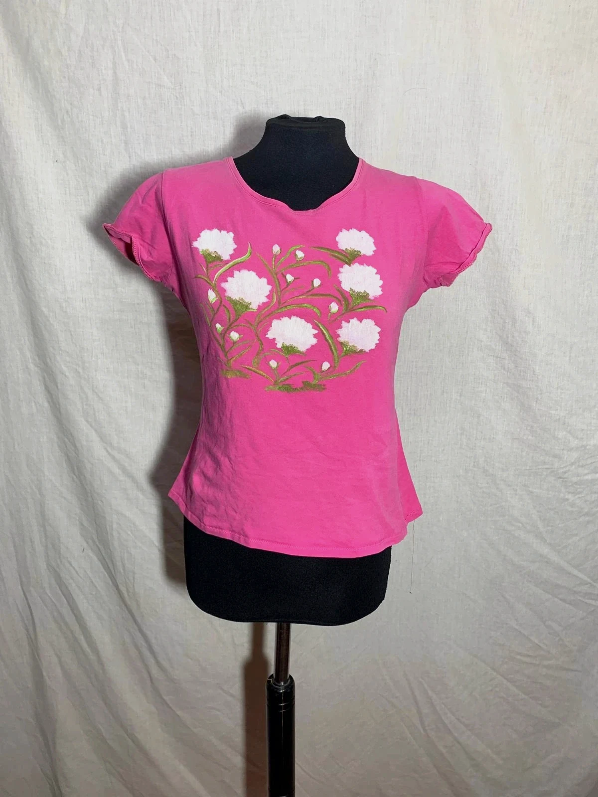 Camiseta rosa flores pintadas | Pink hand-painted flower t-shirt | Zara – Zara – taille XL / 42 / 14