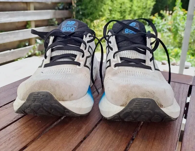 Baskets New Balance Fresh Foam 880 – New Balance – blanc, noir, bleu 2