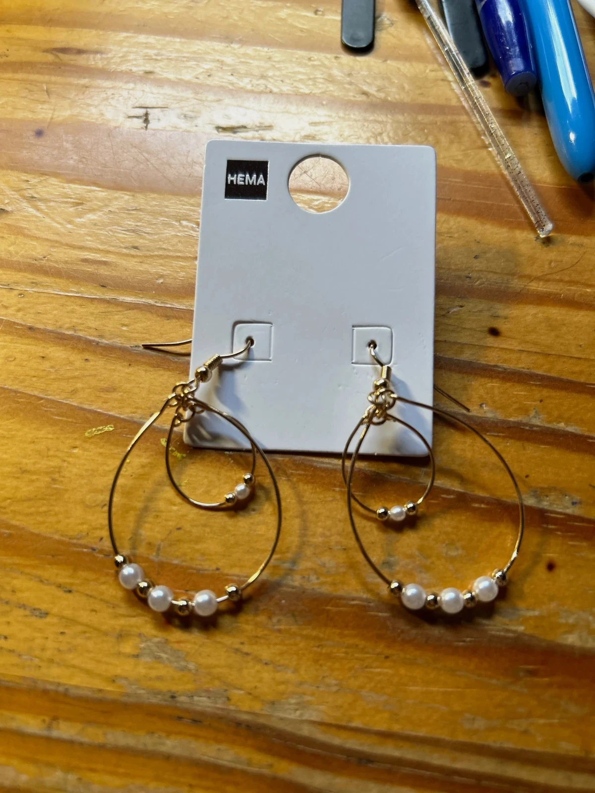 Boucle d’oreilles dorée perle blanche neufavecetiquette