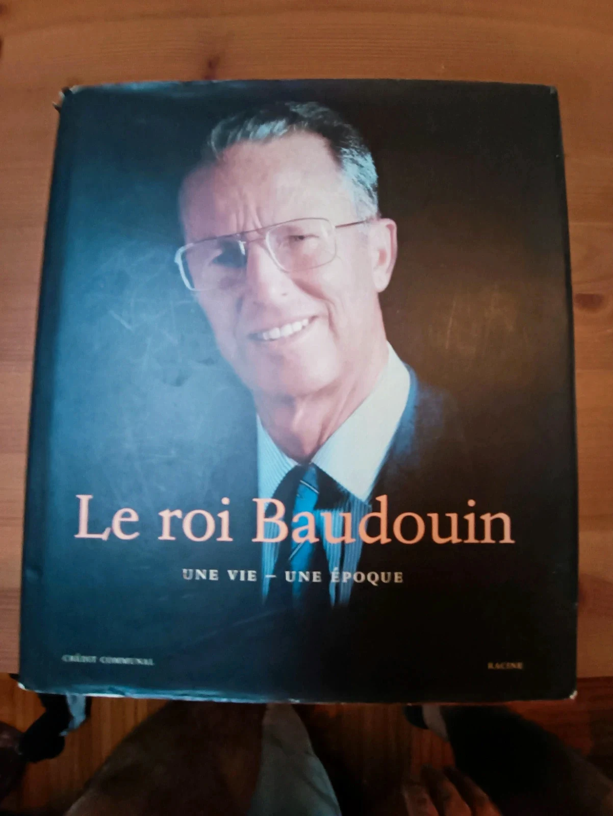 Livre le roi Baudouin une vie une époque (racine)