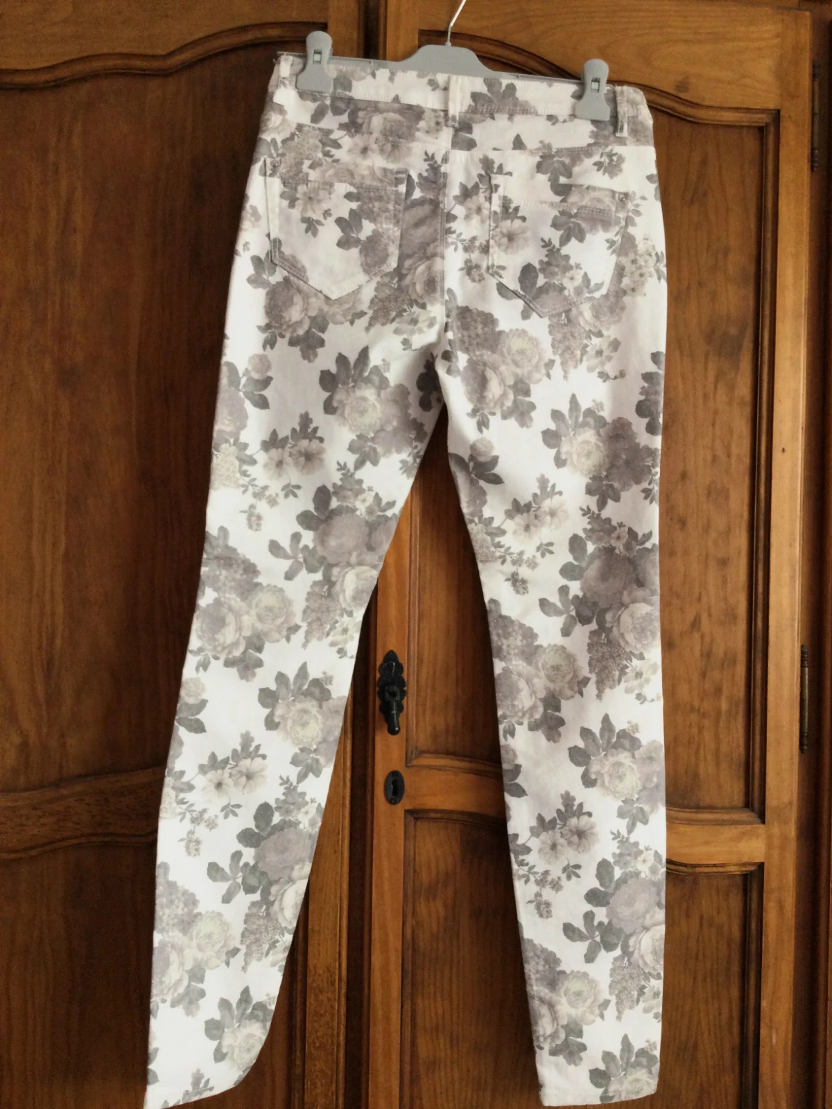 🌟Pantalón estampado🌟 – Yessica – taille M / 38 / 10