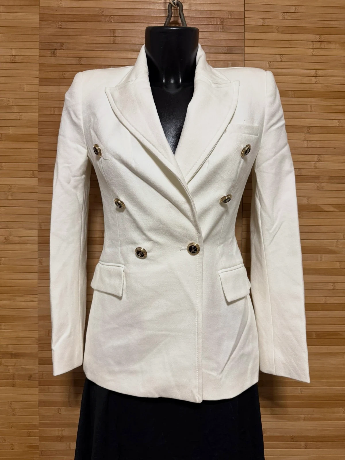 Blazer blanco de zara talla XS 😍
