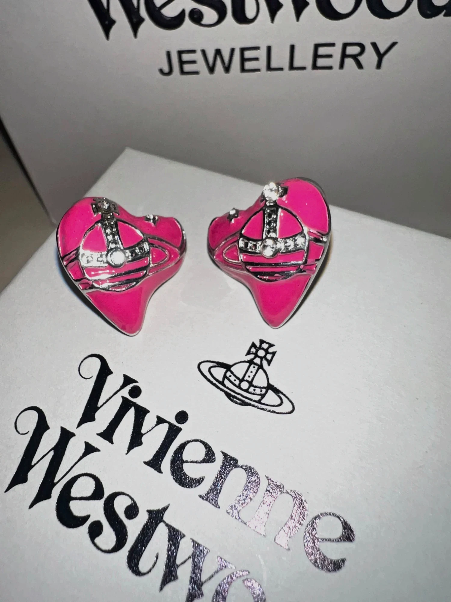 Boucles d'oreilles cœur Vivienne Westwood rose