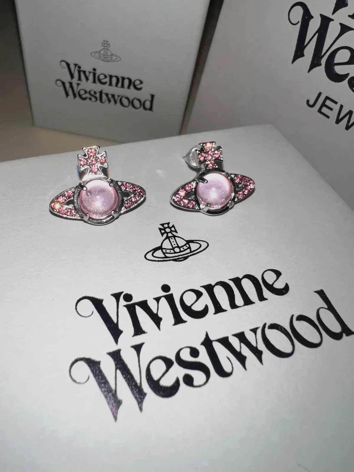 Boucles d'oreilles orb rosées Vivienne Westwood – Vivienne Westwood – rose et argenté – taille Taille unique 2
