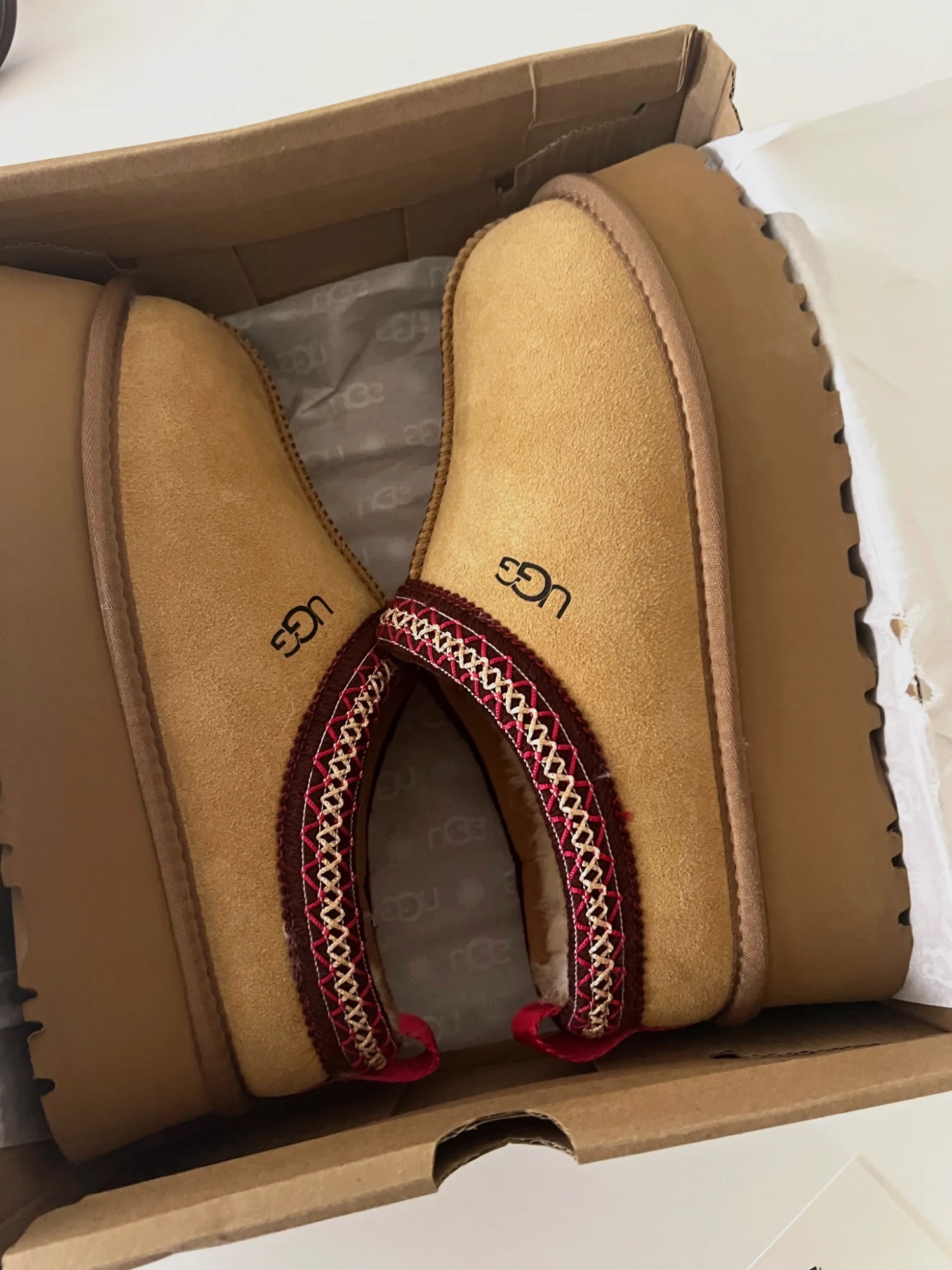 Sabote UGG
