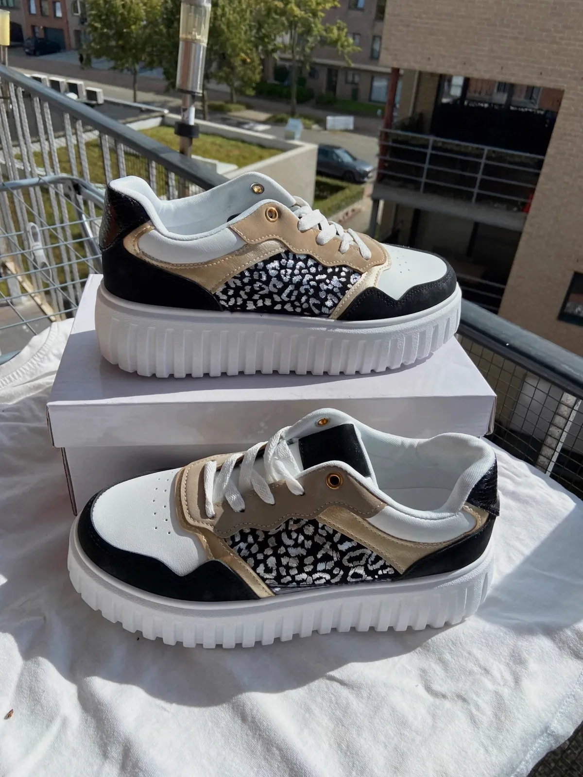Woman sneakers 39 – taille 39 5