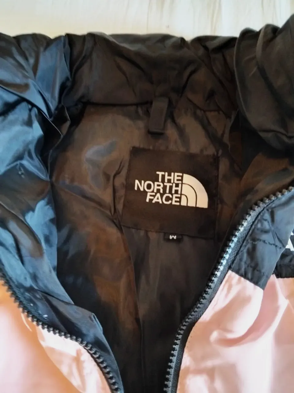 Doudoune The North Face rose – The North Face – rose et noir – taille M 3