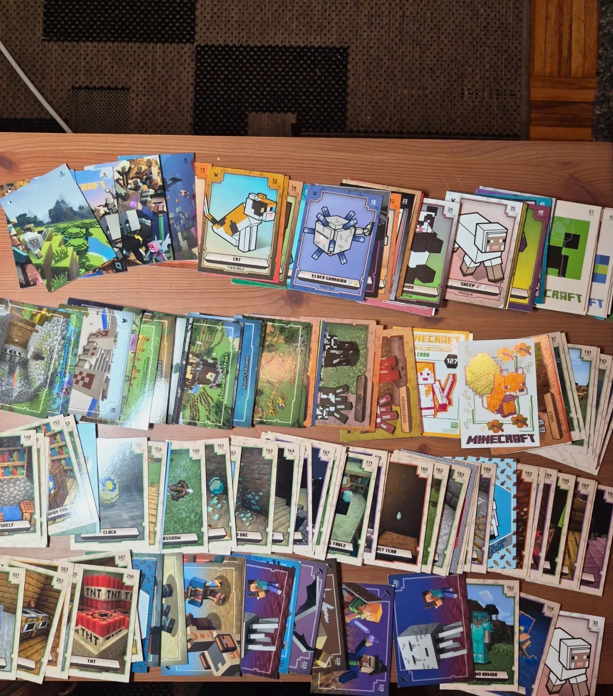 Lot de 150 cartes Minecraft panini