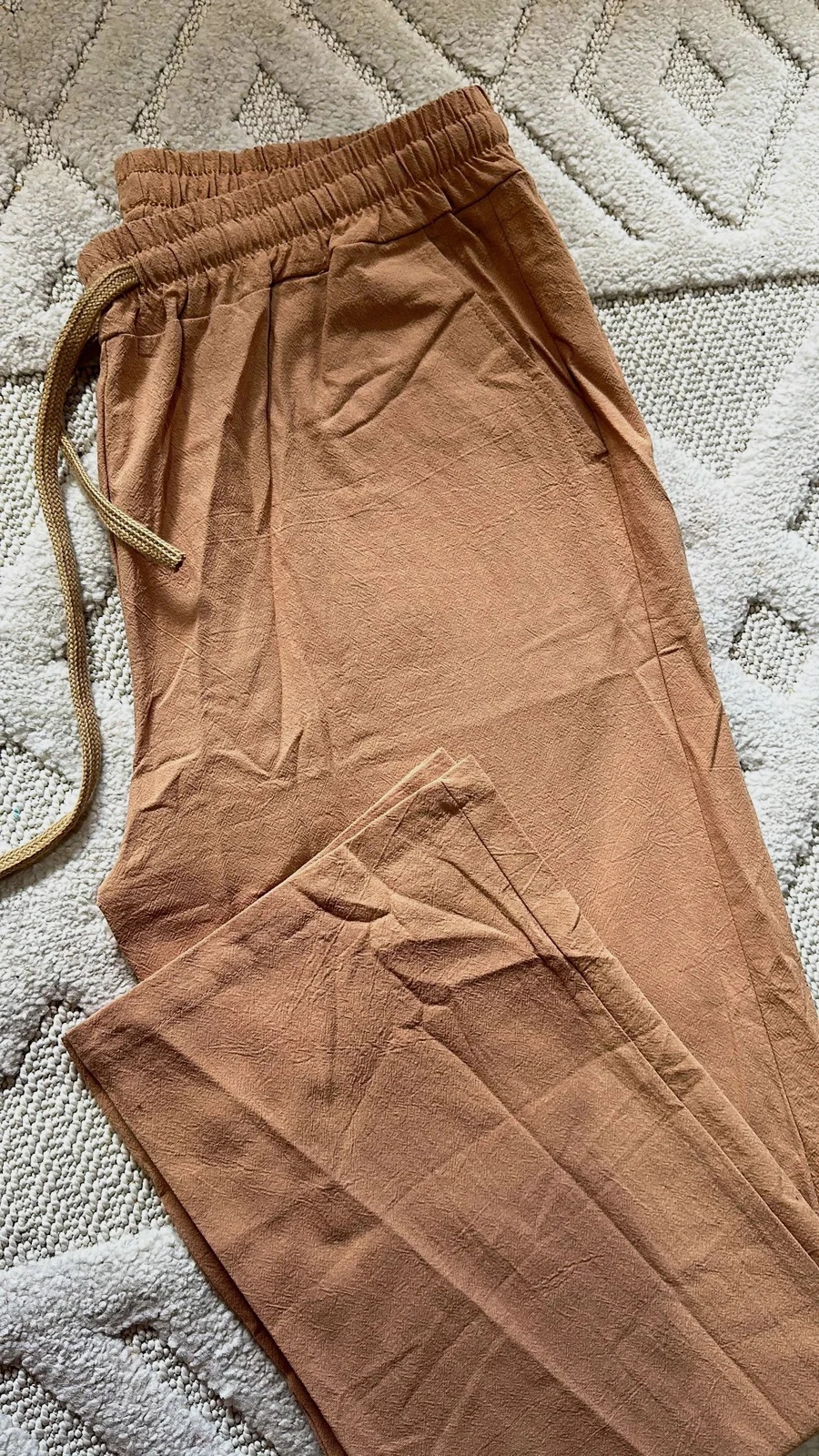 Pantalón de lino unisex talla L en marrón nuevo a estrenar – taille L / 40 / 12