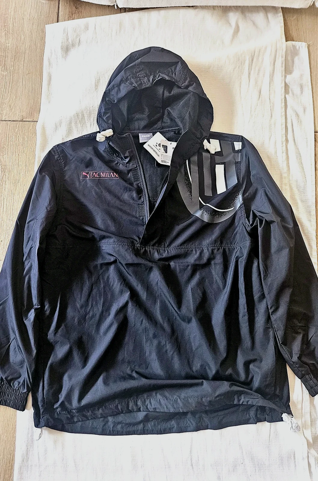 Coupe-vent à capuche Puma AC Milan noir taille M – Puma – taille M
