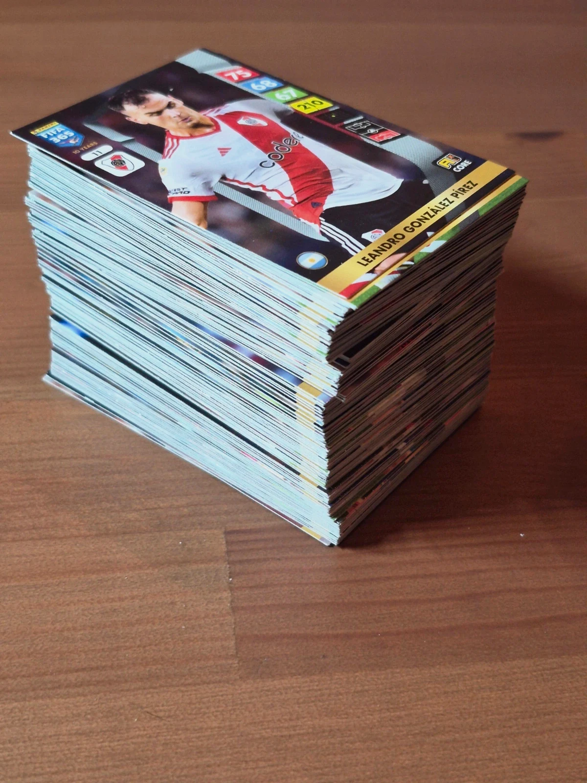Lot de 160 cartes panini adrenalyn 2025
