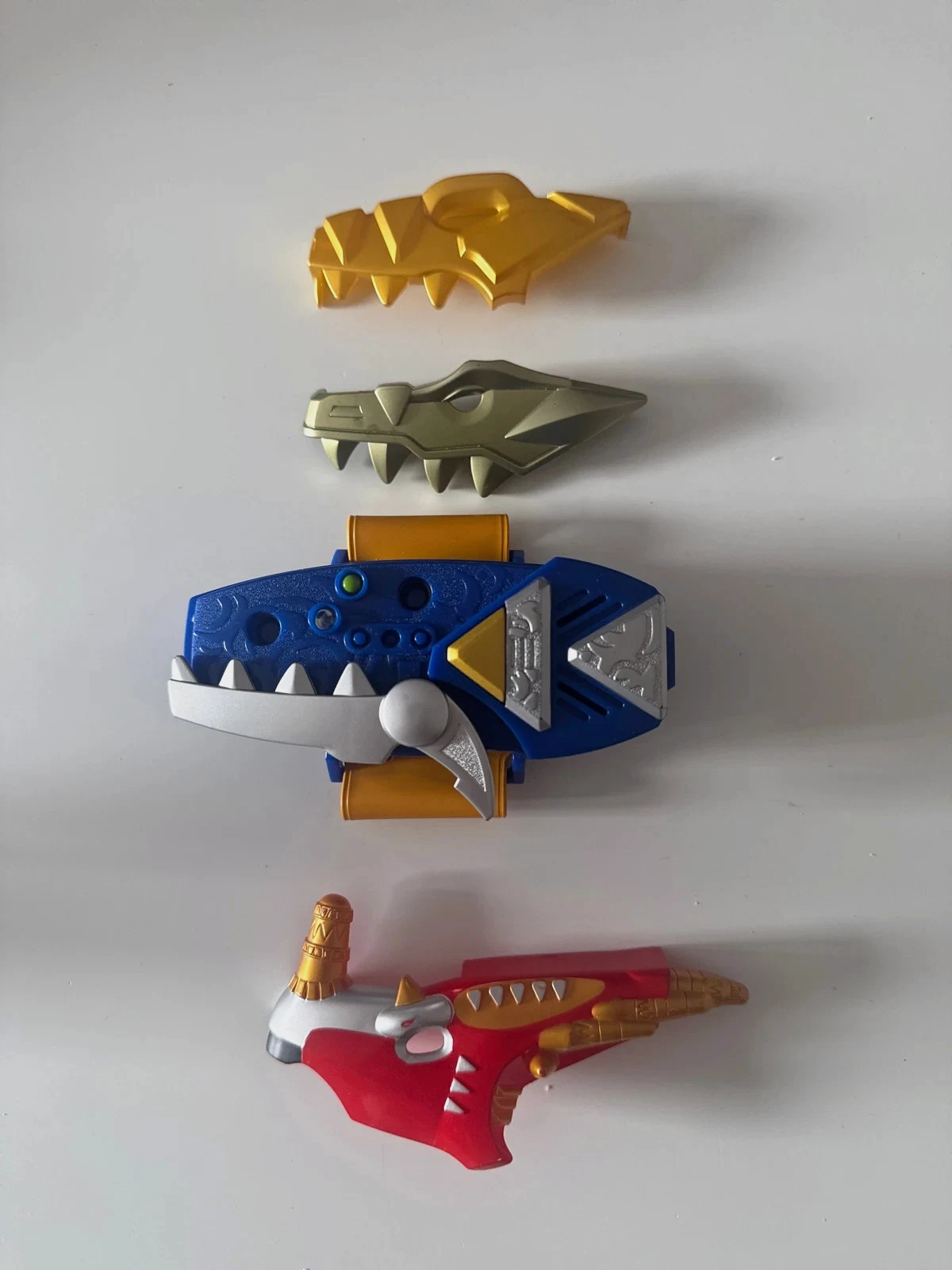 Morpher Bandai Power Rangers Dino Thunder Abaranger DX Dino Brace de 2004 version Américaine