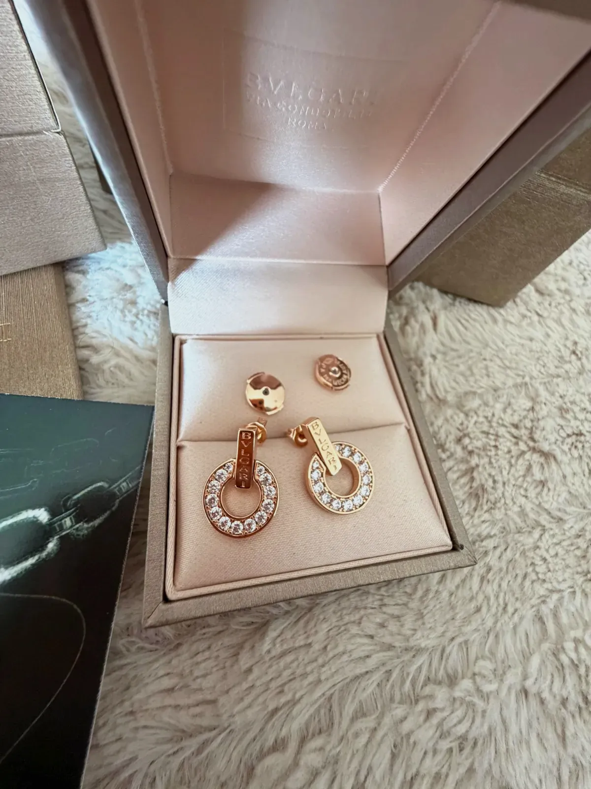 Boucles d'oreilles Bulgari Roma dorées – Bulgari – or rose 8