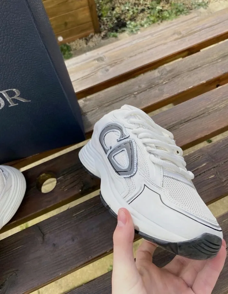 Chaussure b30  – Dior – taille EU 42 5