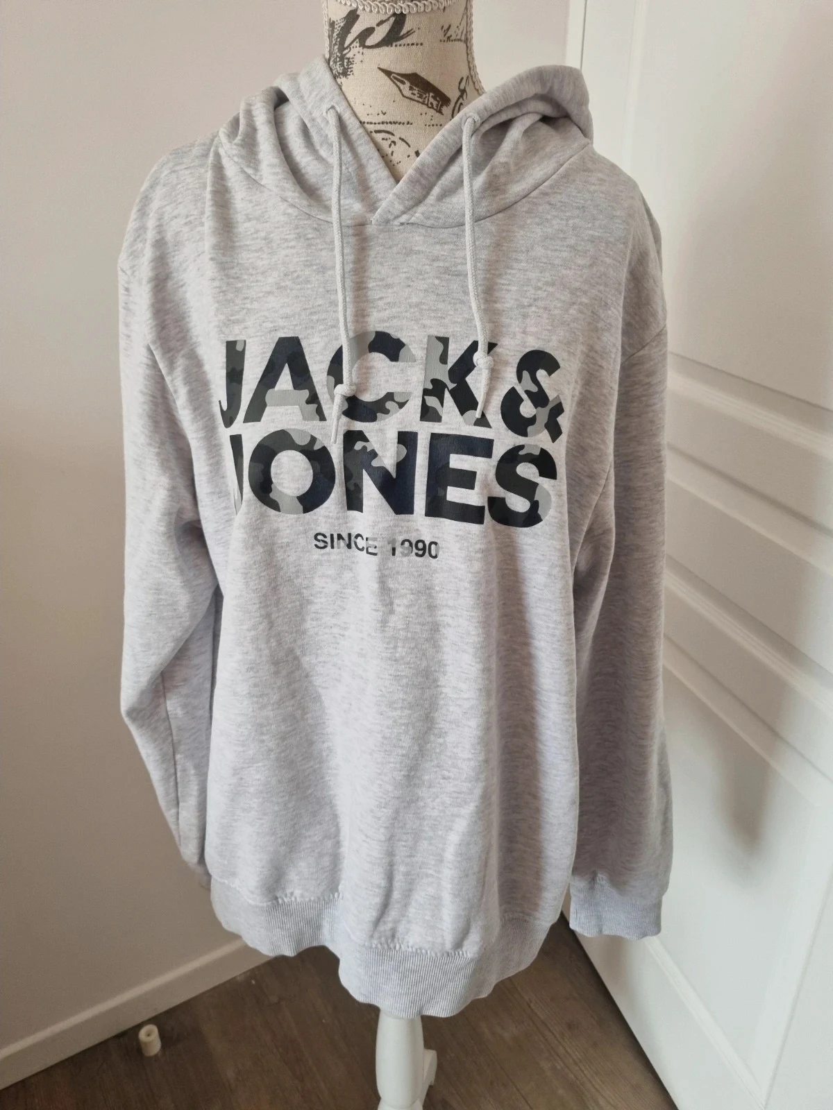 Sweat jack and jones
