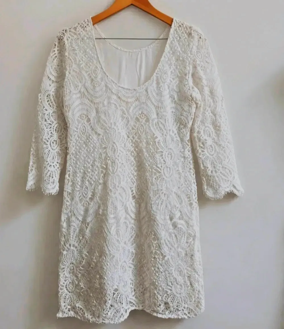 Robe Sézane blanche en dentelle – Sézane – blanc – taille 36 3