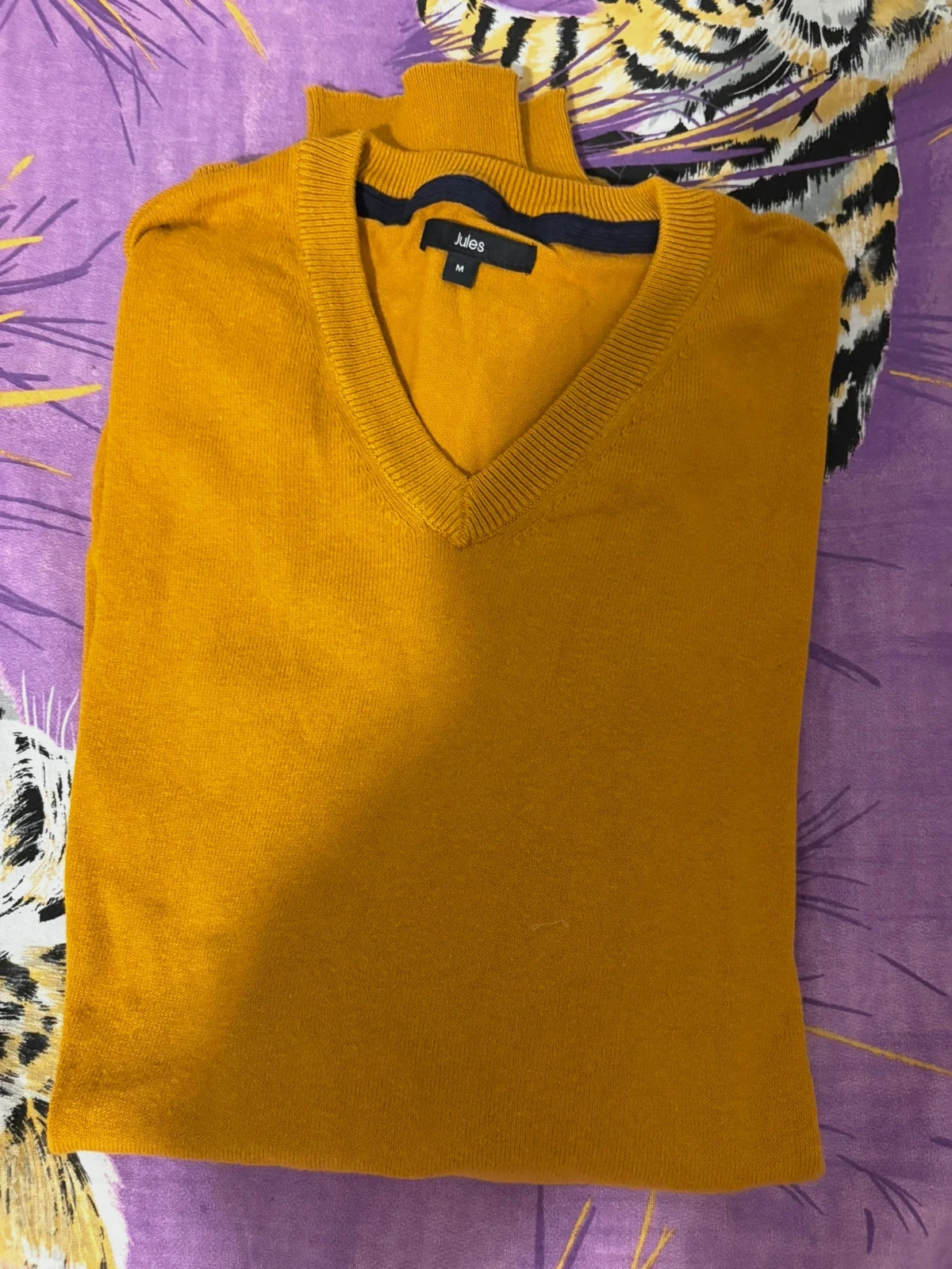 Pull col V élégant