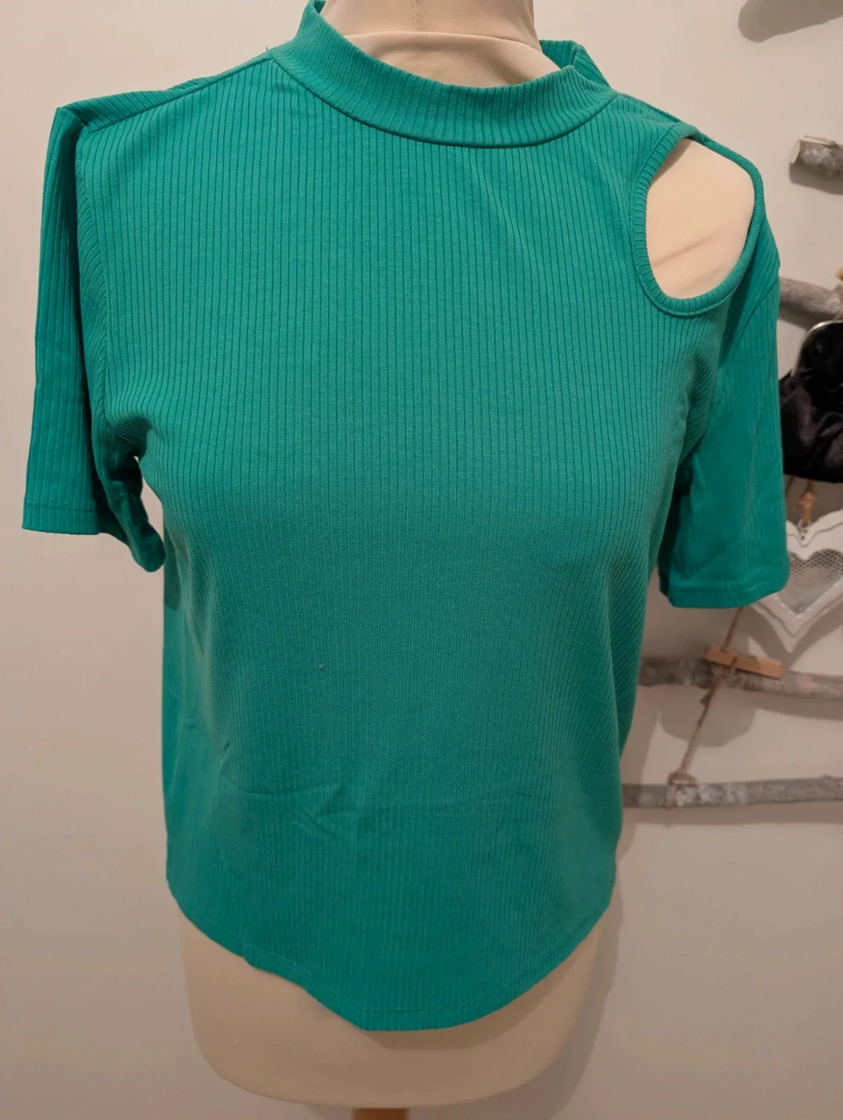 Haut vert Taille L Kiabi – Kiabi – taille L / 40 / 12 2