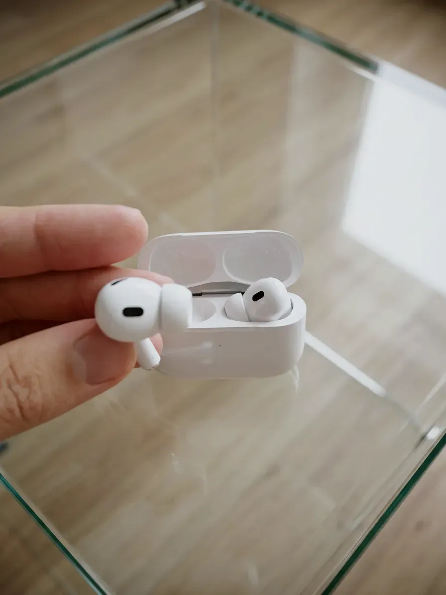 AirPods Pro blancos auriculares inalámbricos – COS – blanco 6