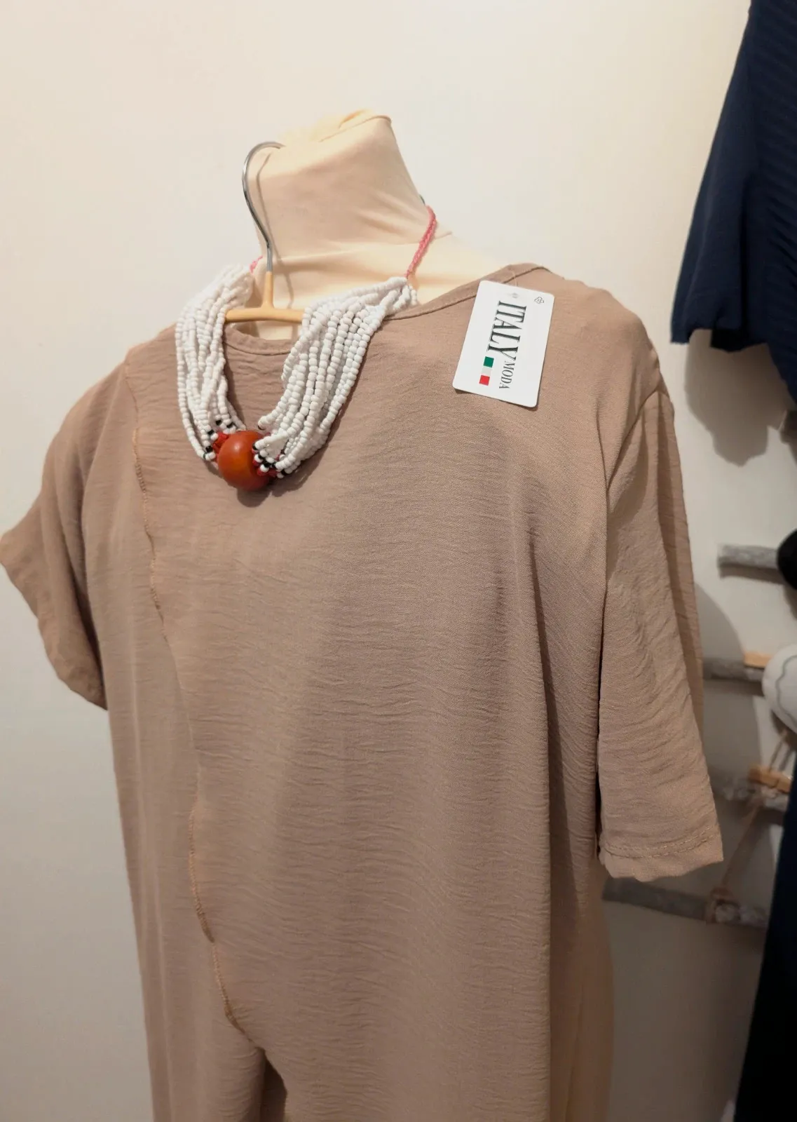 Ensemble pantalon et haut long / camel neuf – M-Made in Italy – taille Taille unique 4