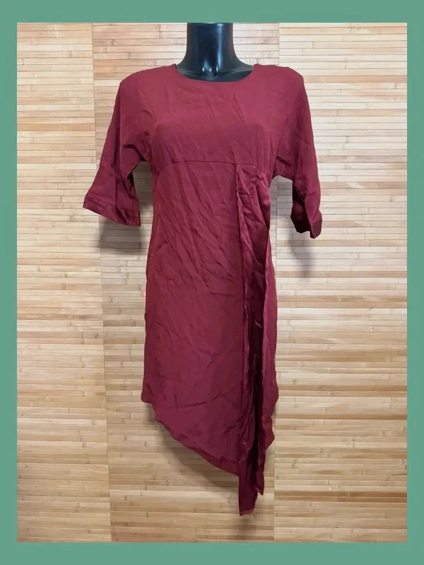 Divino vestido burdeos marca sisley talla XS 😍