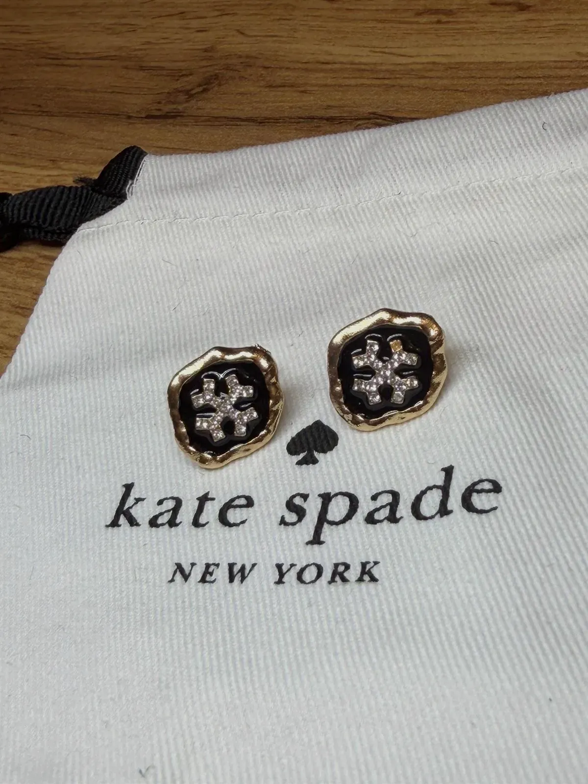 Boucles d'oreilles Kate Spade dorées et noires – kate spade – doré et noir – taille Taille unique 6
