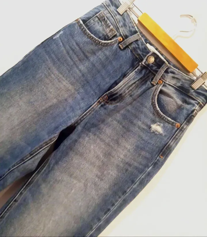 Pantalón vaquero de chica talla 32 – Stradivarius – taille 34 3