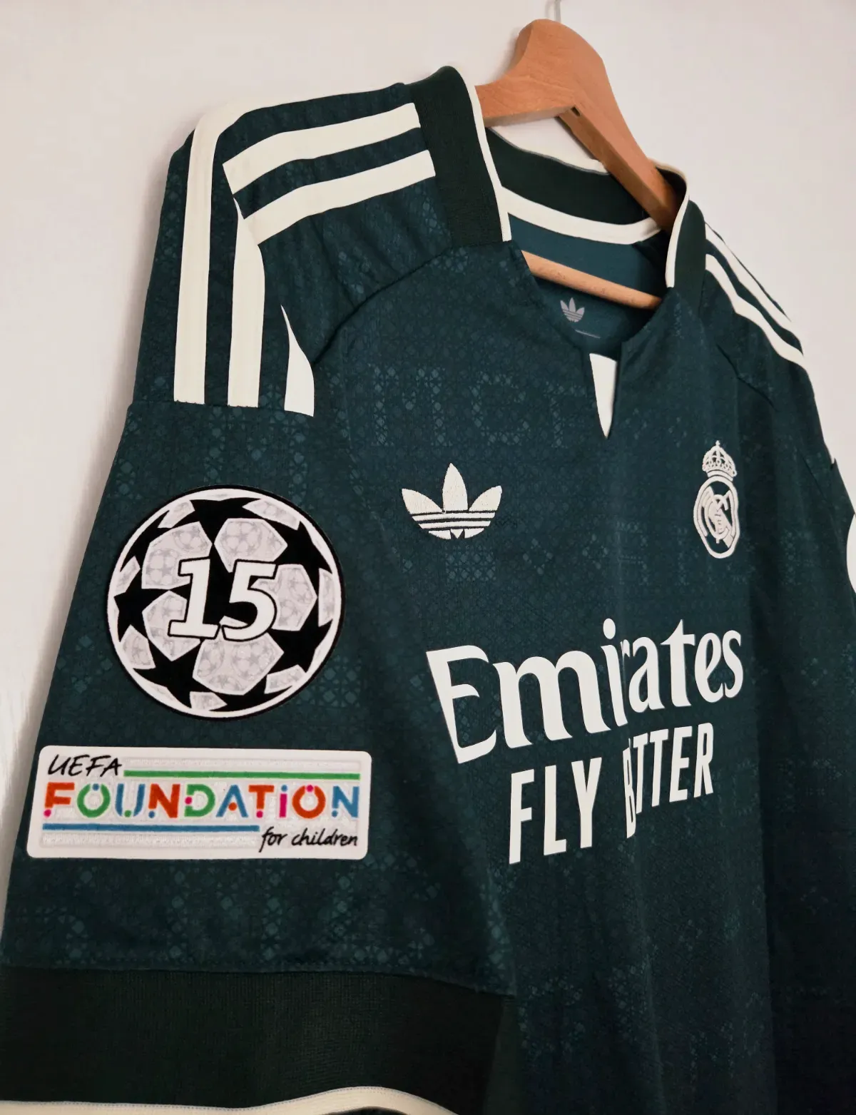 Maillot de football Real Madrid Mbappé 10 XXL – Adidas – taille XXL 3