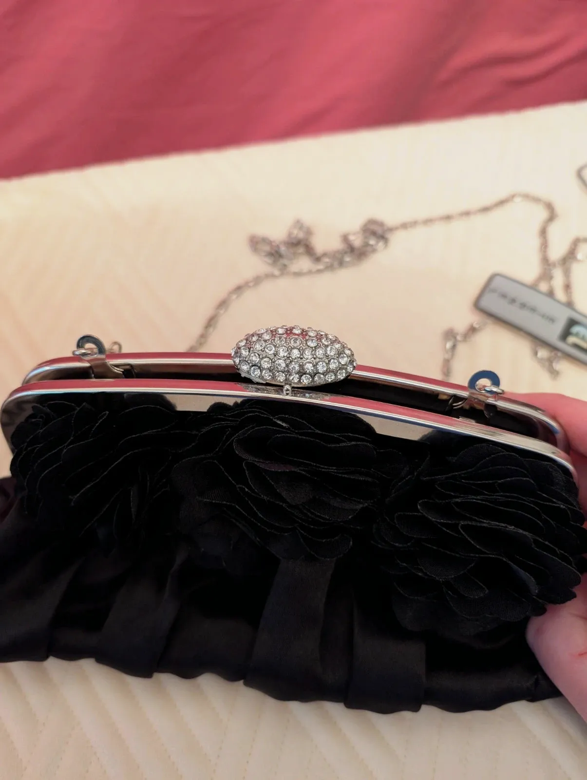 Pochette satinée grise neuve avec étiquette – Italia Independent 4