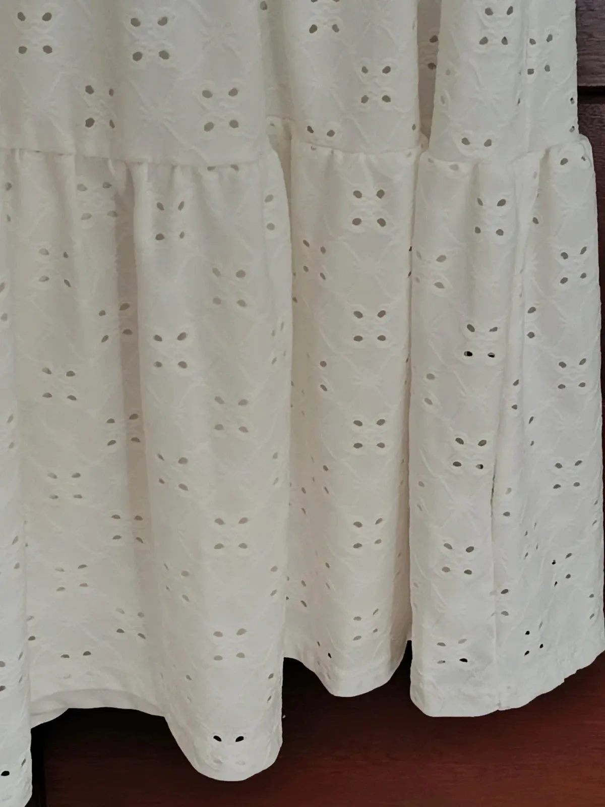 Vestido Blanco Troquelado Broderie Anglaise 🔥🔥 – Sinsay – taille S / 36 / 8 4