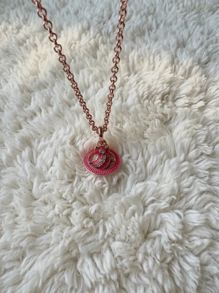 Collier Vivienne Westwood pendentif rose et chaîne dorée – Vivienne Westwood – rose et doré – taille Taille unique 6