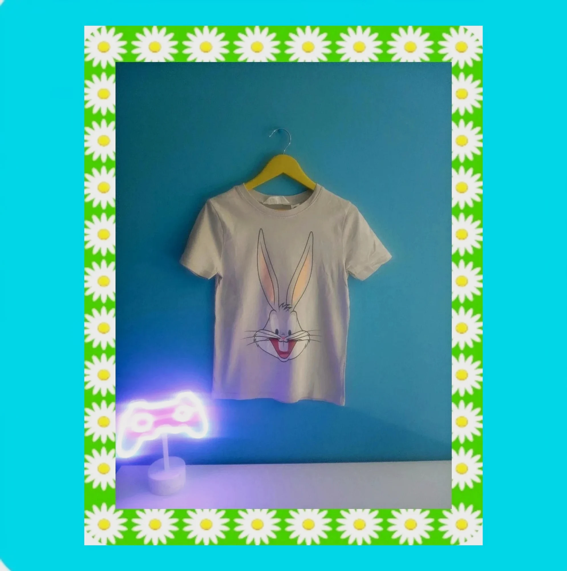 💙Camiseta Warner Bros de Bugs Bunny 💙 – H&M – taille 7 ans / 122 cm