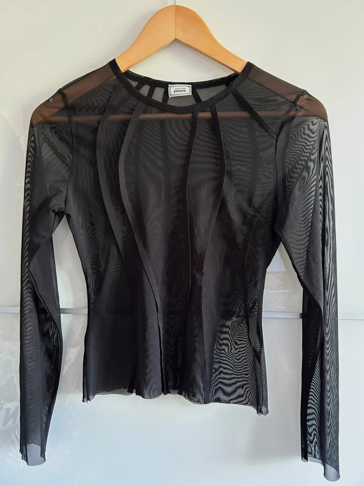 blouse transparente noire mesh ajustée manches longues tendance Y2K