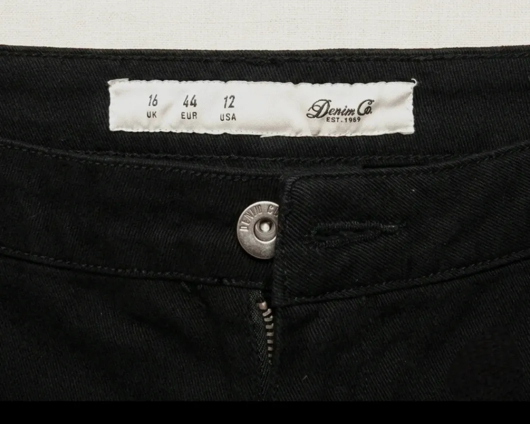Shorts negros básicos Denim Co. – Denim Co – taille XXL / 44 / 16 3