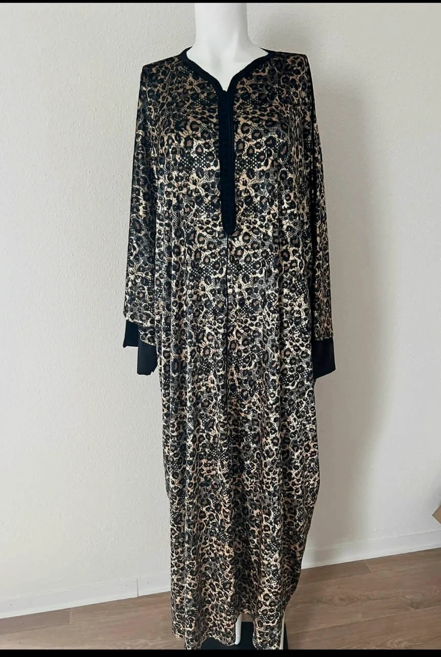 Caftan léopardé tendencia