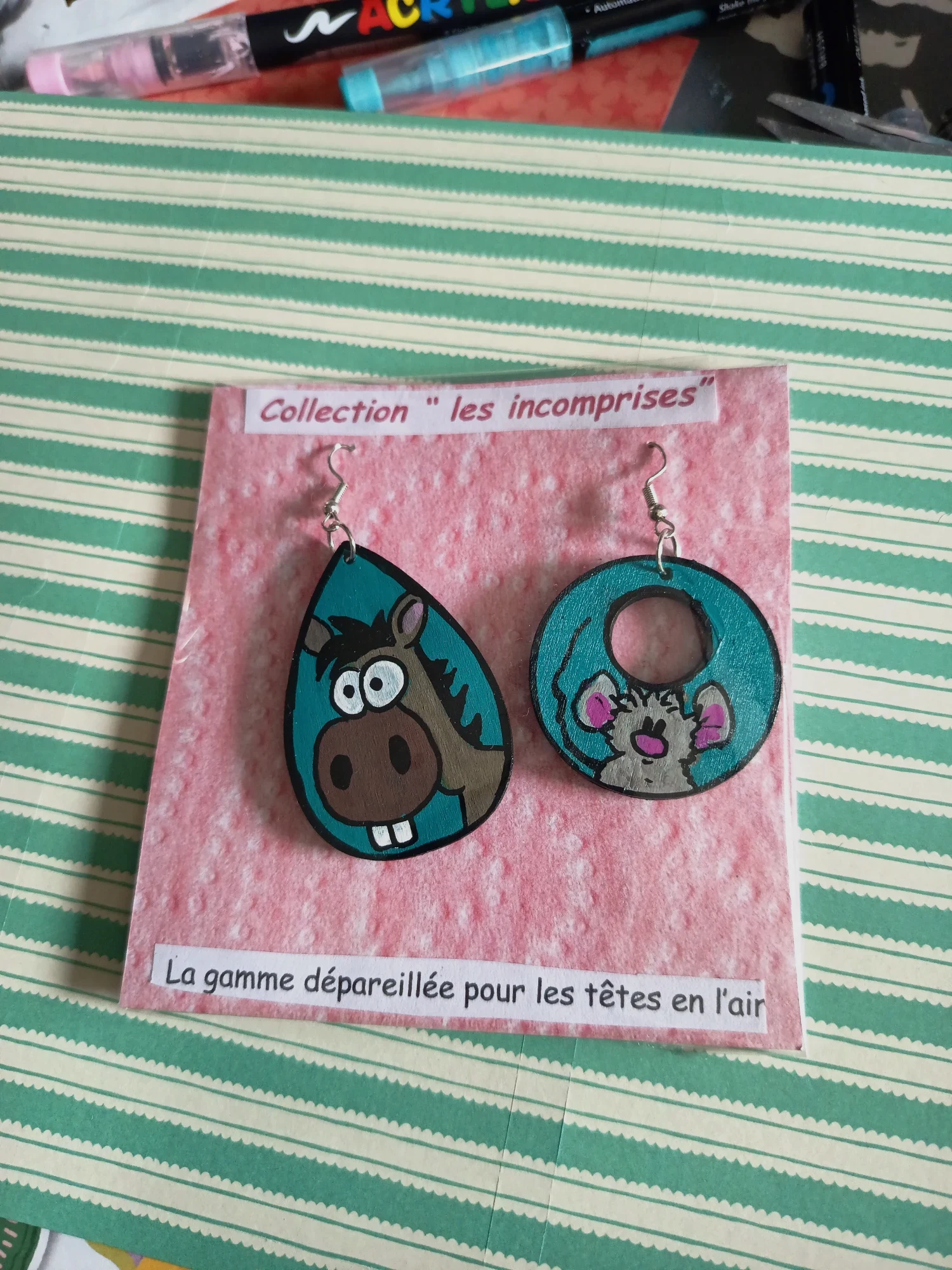 Boucles d'oreille collection les incomprises 