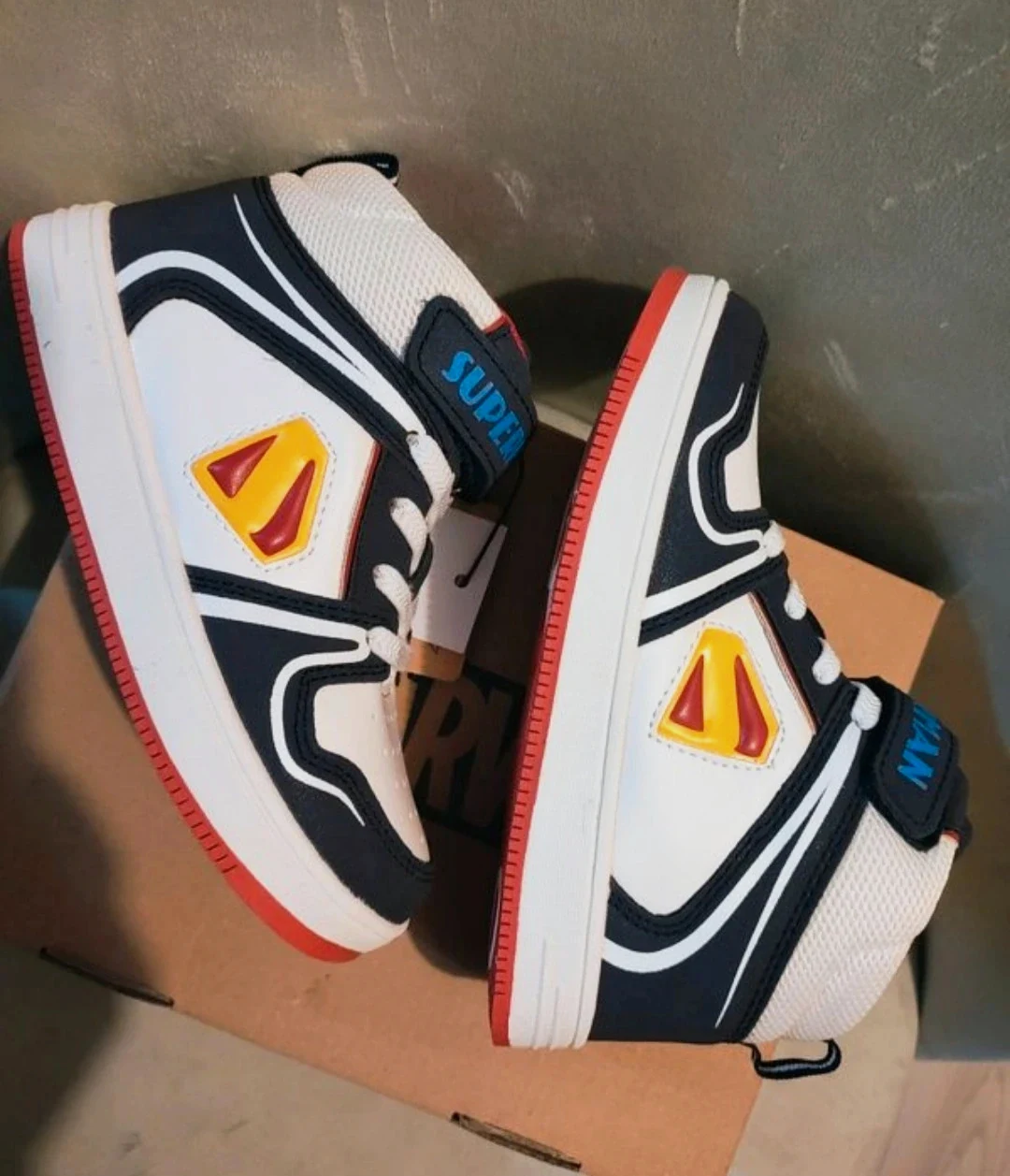 Marvel superman shoes 29 – Marvel – taille 29