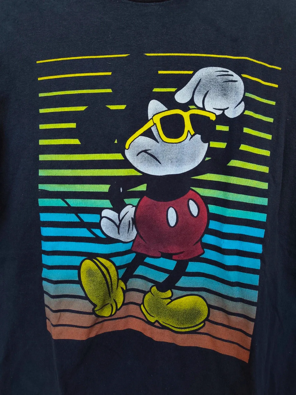 T-shirt noir Mickey Disney lunettes de soleil – Disney – noir – taille L 2