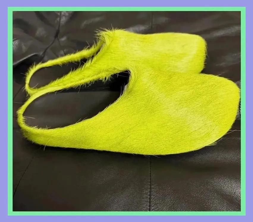 Mules Marni Long Haircalf Fussbett Sabot Light Lime Green núm.44 😍 – Marni – taille 44 3